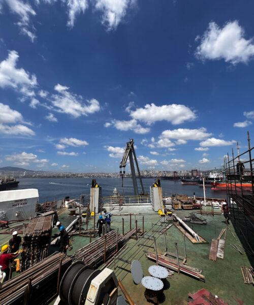 tuzla-marina-lake-wanaka-padel-proje-uygulama-anahtar-teslim-montaj-ekip-calismasi-proje-oncesi