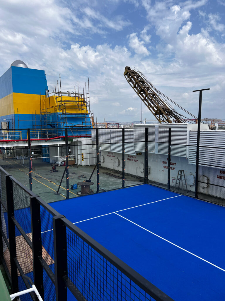 tuzla-marina-lake-wanaka-padel-proje-uygulama-anahtar-teslim-montaj-ekip-calismasi