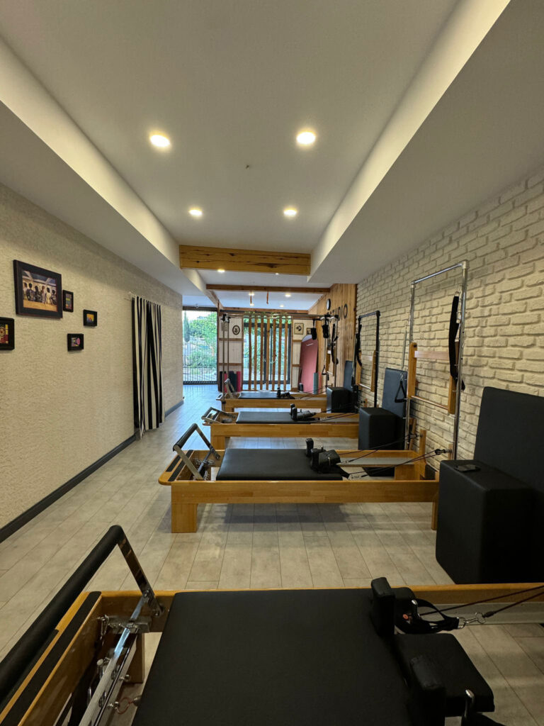 time-pilates-spor-alani-proje-uygulama-anahtar-teslim-rustik-dizayn